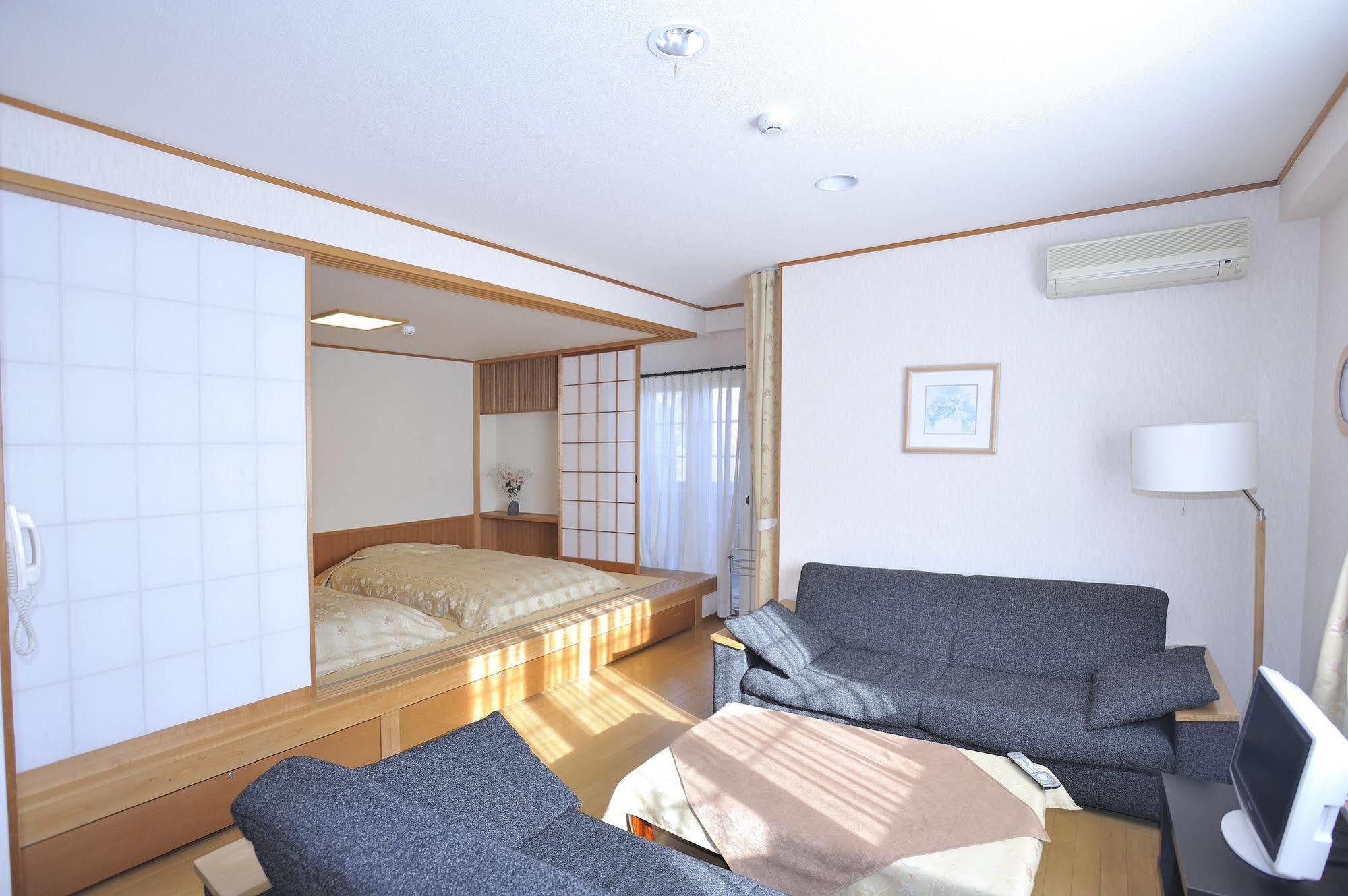Hotel Chobo Sanso Yugawara Εξωτερικό φωτογραφία